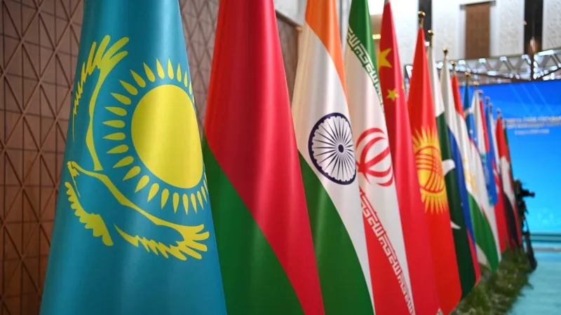 Важные соглашения и заявления: 20 документов подписали на саммите ШОС в Китае