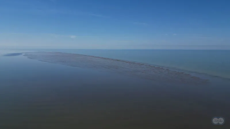 В Каспийском море появился новый остров