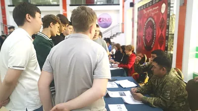 ярмарка вакансий, Павлодар, фото - Новости Zakon.kz от 30.05.2025 20:07