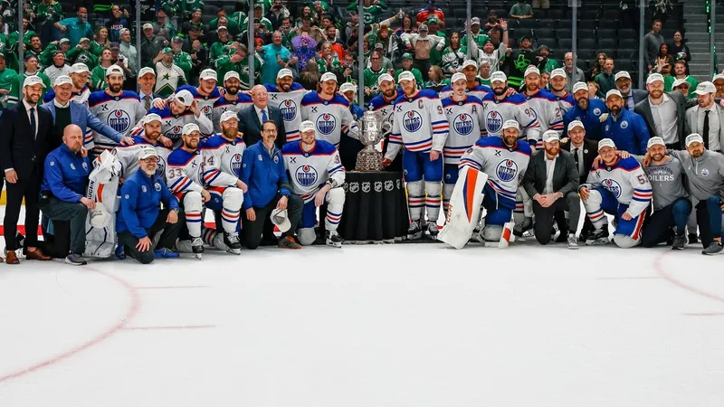 "Эдмонтон" и "Флорида" второй сезон подряд разыграют Кубок Стэнли