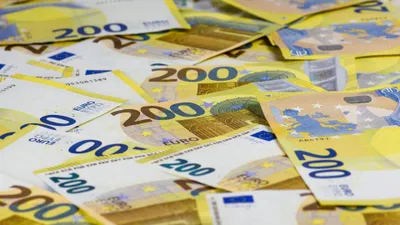 Евро, европейская валюта, евро банкноты, обмен валют, курс евро, сурет - Zakon.kz жаңалық 08.07.2025 16:31