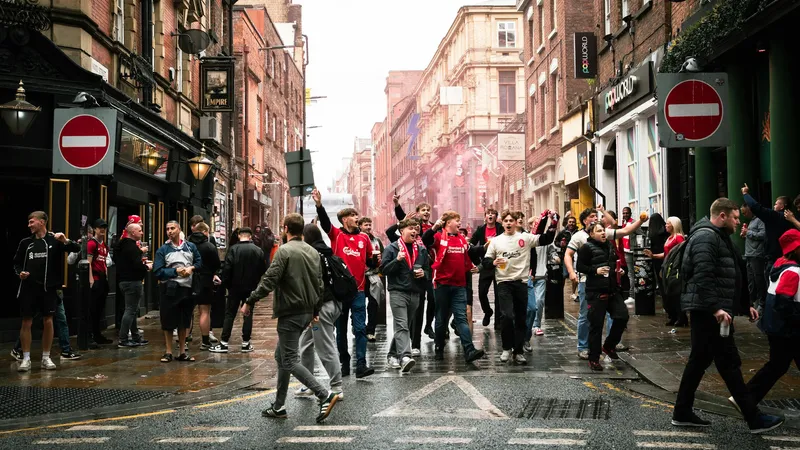 В Париже после финала Лиги чемпионов задержали 294 фаната