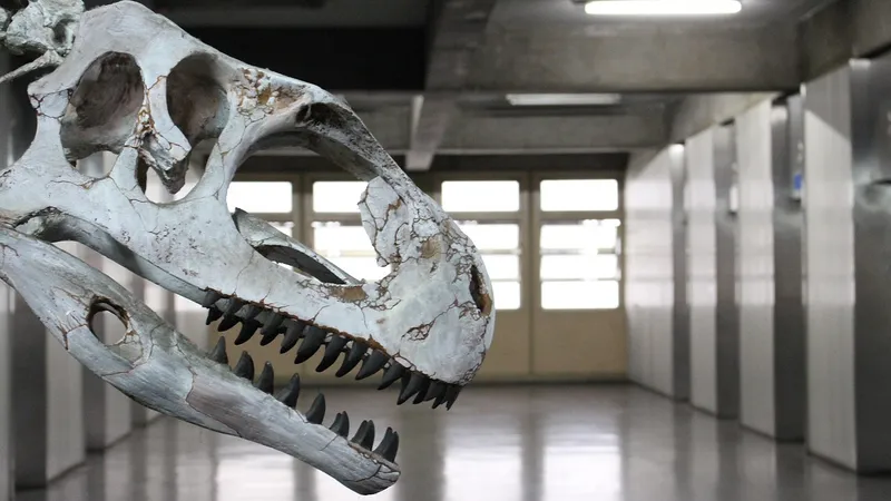 Ученые обнаружили, что динозавры тоже болели раком