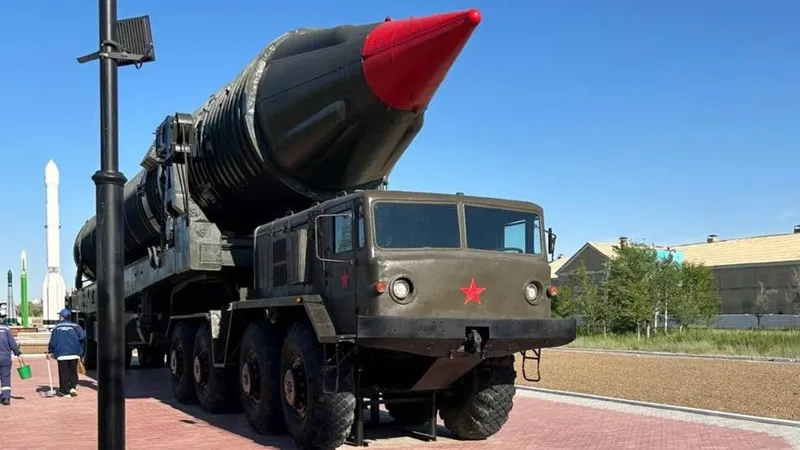 Музей космоса под открытым небом открыли в Казахстане к 70-летию комплекса "Байконур"