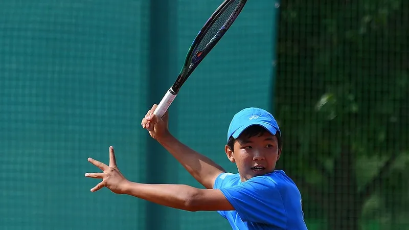 Теннис Игра Пара, фото - Новости Zakon.kz от 02.06.2025 12:17