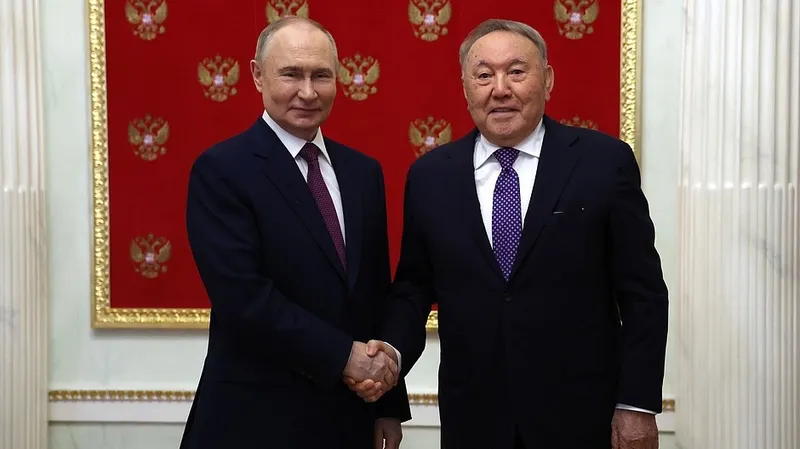 Зачем Назарбаев встречался с Путиным: комментарий советника