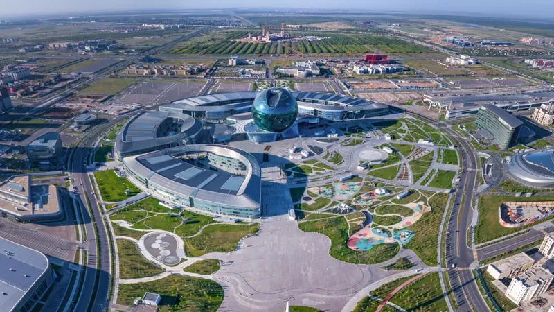 Пакет акций нацкомпании "QazExpoCongress" передан МЦРИАП