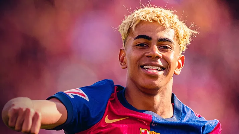 Стал известен самый дорогой футболист мира