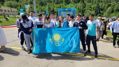 В Казахстане определили размер грантов "Тәуелсіздік ұрпақтары" в 2026 году