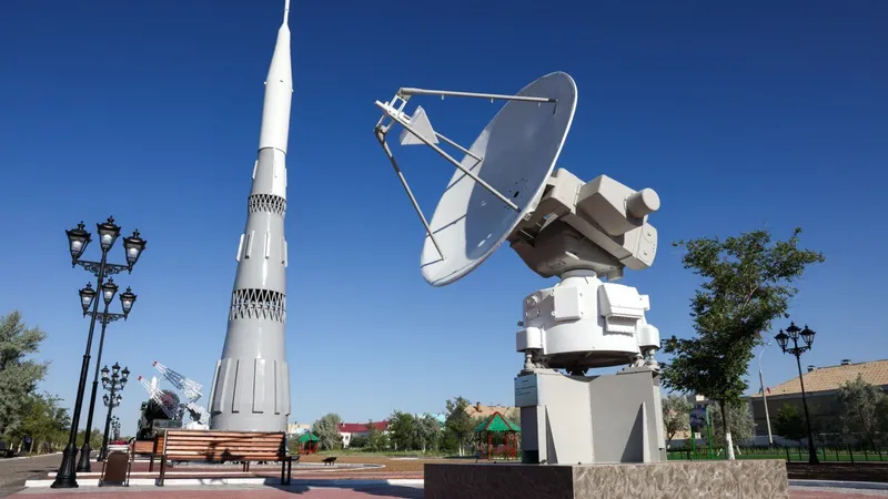 Жаслан Мадиев ответил на слухи о досрочном уходе россиян с "Байконура"