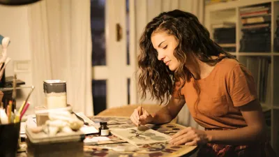 Творчество, рисунок, девушка, фото - Новости Zakon.kz от 06.06.2025 06:20