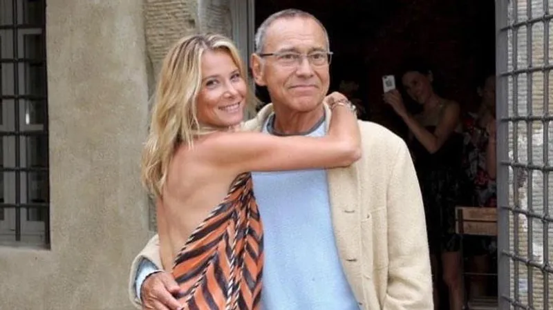 Лифт, взгляд и обед: Высоцкая рассказала, как началась ее любовь с 87-летним Кончаловским