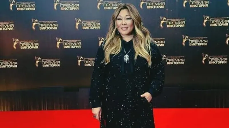 Анита Цой выиграла в суде почти миллион рублей