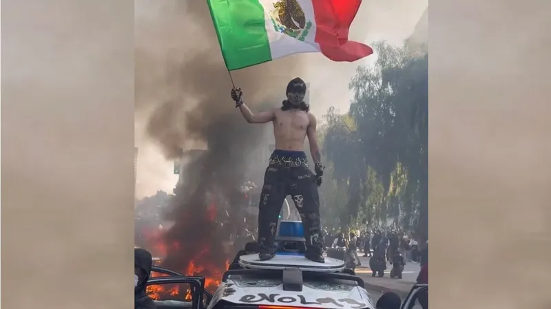 Илон Маск впервые после публичного конфликта поддержал Дональда Трампа