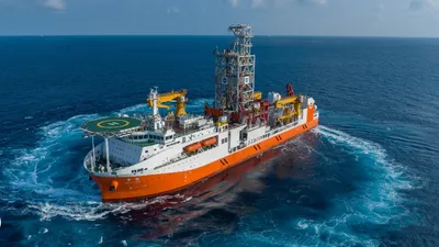 китайский корабль Мечта для бурения скважины, фото - Новости Zakon.kz от 10.06.2025 13:44