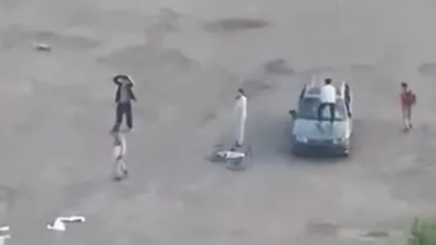 подростки повредили несколько автомобилей в Астане, фото - Новости Zakon.kz от 11.06.2025 23:04