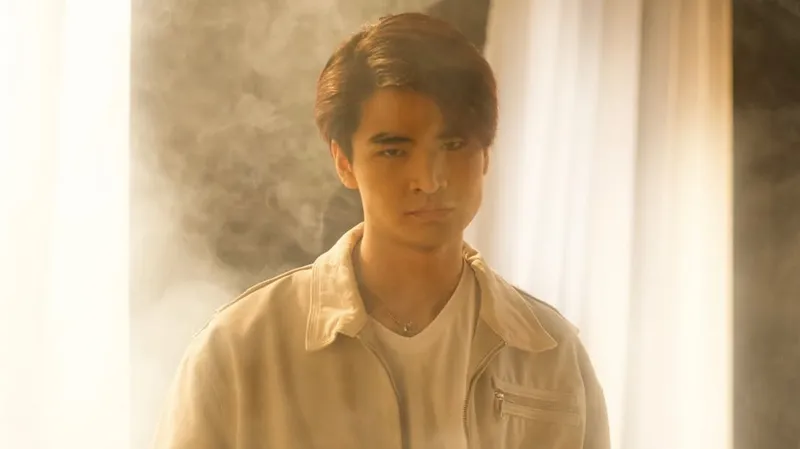 Младший сын Розы Рымбаевой покорил Казнет романтичным образом