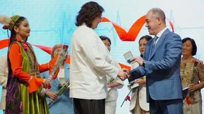 медики, фото - Новости Zakon.kz от 14.06.2025 18:07