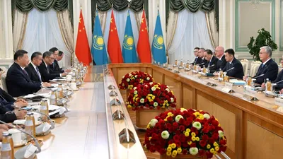 Токаев, Си Цзиньпин, фото - Новости Zakon.kz от 16.06.2025 19:12