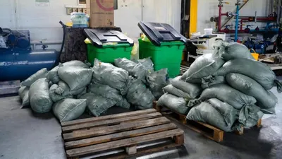 мешки с насваем, изъятым в Астане, фото - Новости Zakon.kz от 16.06.2025 17:45