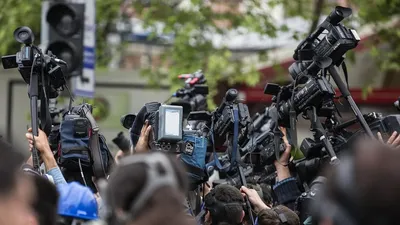 журналисты, репортеры, фото - Новости Zakon.kz от 21.06.2025 12:20