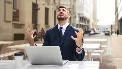 Стресс, улица, работник, фото - Новости Zakon.kz от 23.06.2025 08:44