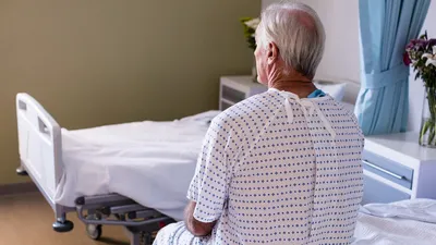 Больница, старик, палата, фото - Новости Zakon.kz от 25.06.2025 05:58