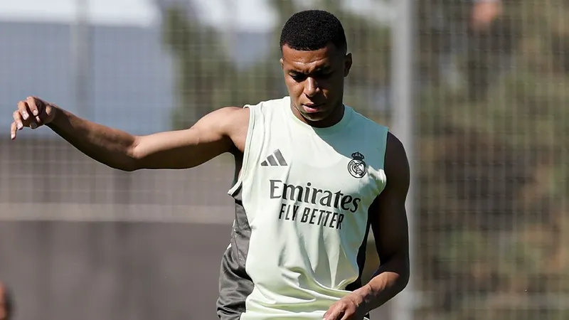 Футбол Травма Игрока, фото - Новости Zakon.kz от 25.06.2025 11:48