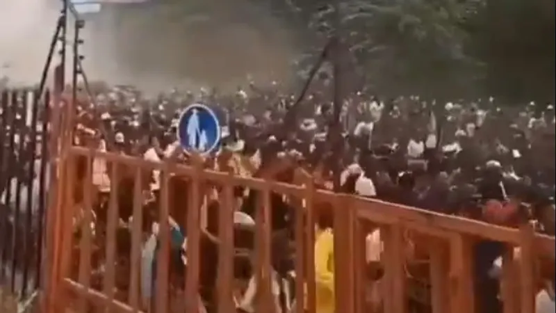 Девять убиты и сотни ранены: митинги в Кении переросли в беспорядки