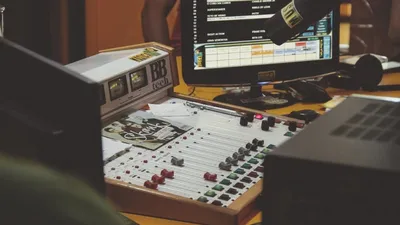 Трамп призвал добить "Голос Америки", фото - Новости Zakon.kz от 26.06.2025 01:56