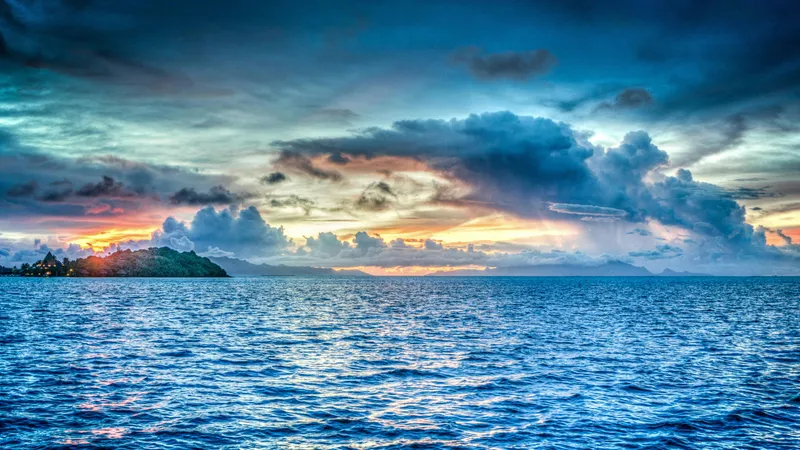 Почему плавание в море полезнее бассейна: аргументы, с которыми не поспоришь