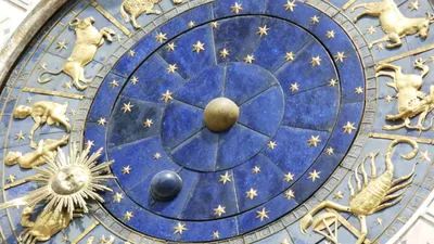 часы со знаками зодиака, фото - Новости Zakon.kz от 26.06.2025 11:20