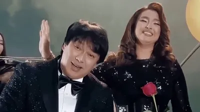 Беркут и Аиша раскрыли имя дочери и показали, как прошел ее первый важный праздник, фото - Новости Zakon.kz от 26.06.2025 14:29