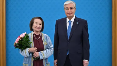 Токаев и Жаканова , фото, видео, награждение, фото - Новости Zakon.kz от 26.06.2025 16:19