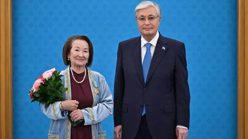 Казахстанка умилила Казнет, забыв о фото с Токаевым