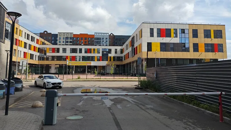 Школы, особняки и резиденции: как изъятые активы используют во благо общества