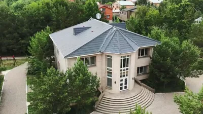 Антикор показал особняк, изъятый у коррупционера, фото - Новости Zakon.kz от 27.06.2025 14:37