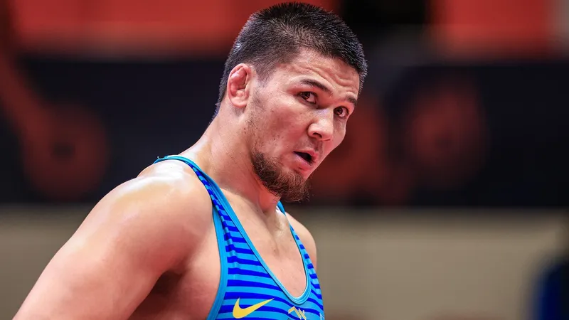 Титулованный борец из Казахстана сотворил сенсацию в Турции