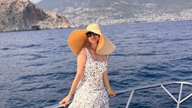 Света Дарья Салаговамен жыныстық қатынас