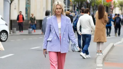 Женщина рассказала, почему живет с двумя бывшими мужьями, фото - Новости Zakon.kz от 02.07.2025 07:35