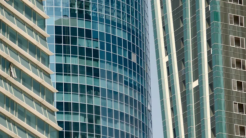 Прозрачная сделка: Нацбанк усиливает защиту дольщиков