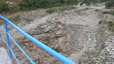 Грязе-селевой поток, грязь, сель, потоп, оползень, селевой поток, фото - Новости Zakon.kz от 13.10.2025 12:38