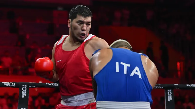 Еще один казахстанец прорвался в полуфинал этапа Кубка мира