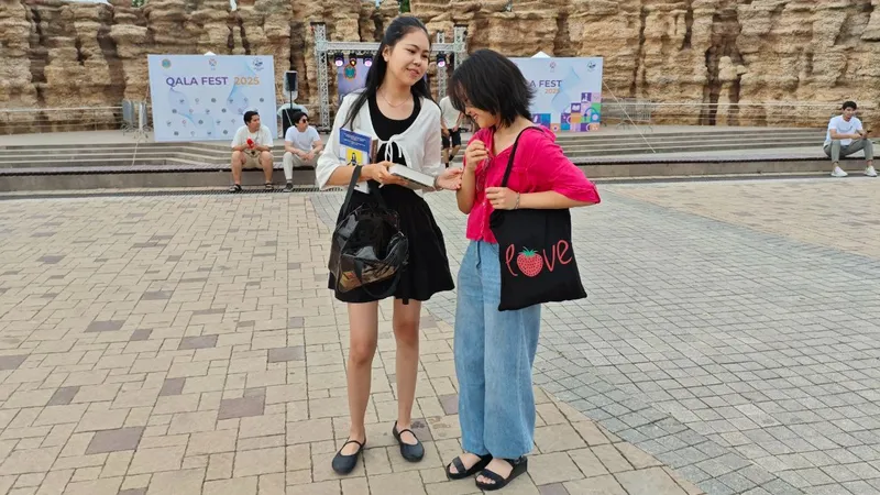 Фестиваль QALA FEST в Астане: книгообмен, сдача пластика и концерт со звездами
