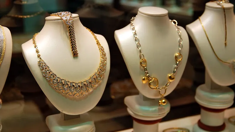 Более 400 млн тенге потеряли казахстанцы на ювелирном бизнесе