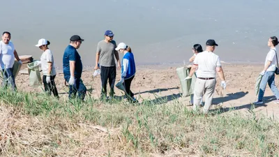субботник, Атырау, Таза Казахстан, фото - Новости Zakon.kz от 05.07.2025 13:07