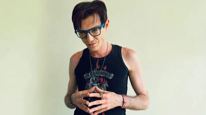 Экстрасенс Александр Шепс высказался против натальных карт и таро