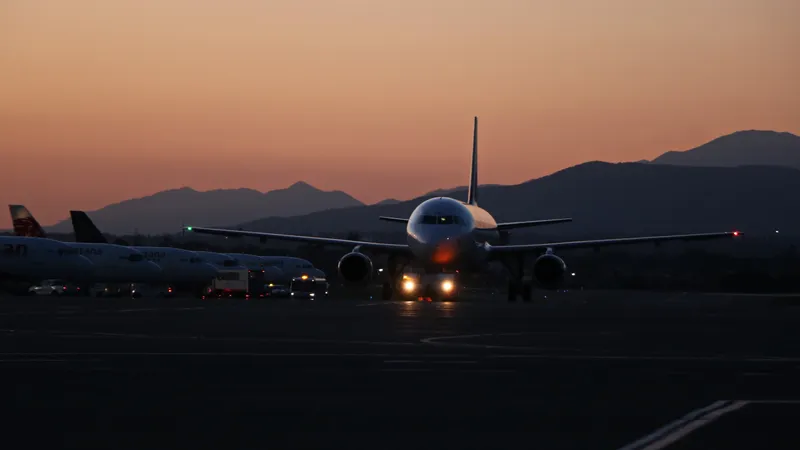 Ослепляли пилотов лазерами: новая статья появится в Уголовном кодексе Казахстана