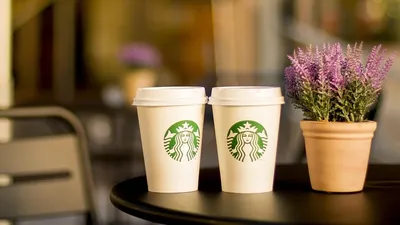 Бариста Starbucks получили новую нагрузку, фото - Новости Zakon.kz от 12.07.2025 08:38