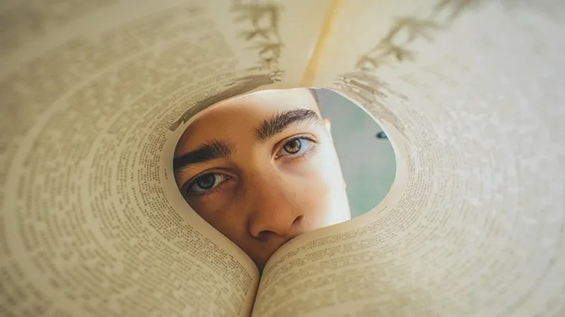 Ученые научились по глазам вычислять людей с предрасположенностью к шизофрении